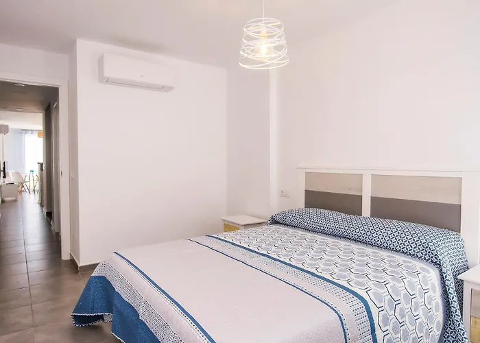 Miramar - Avd. Faro Mesa Roldan